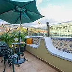 Casa Laurinda Tatil Evi *
